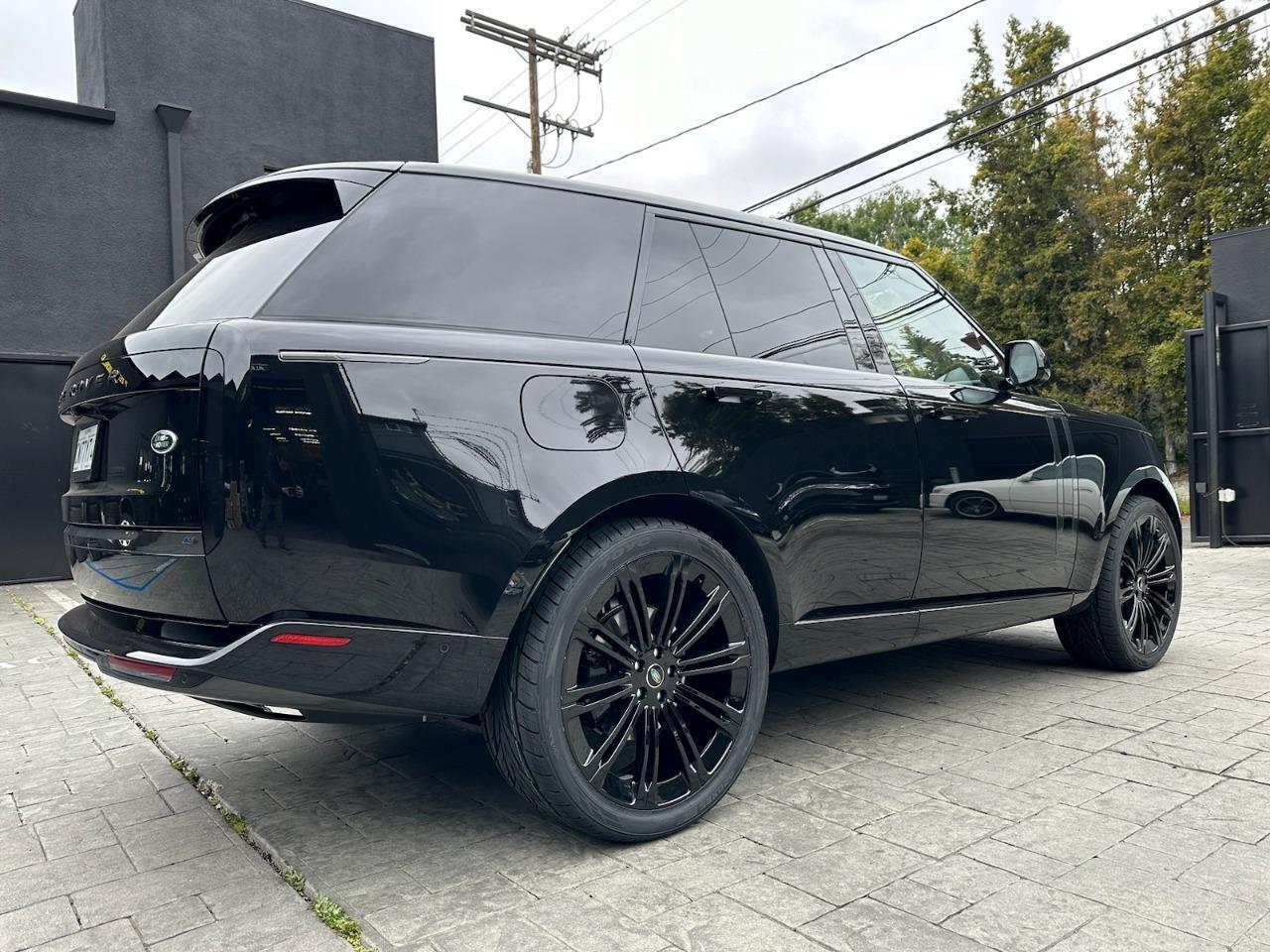 24" wheels for RANGE ROVER SPORT P550e (2024 MODEL) 5x120 24x10