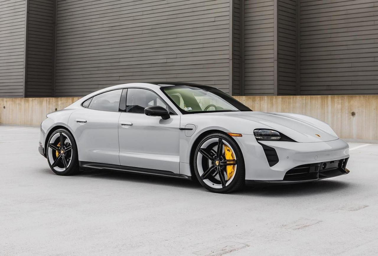 21'' FORGED wheels for PORSCHE TAYCAN TURBO S 21X9.5/11.5" 5x130 (White Lip)