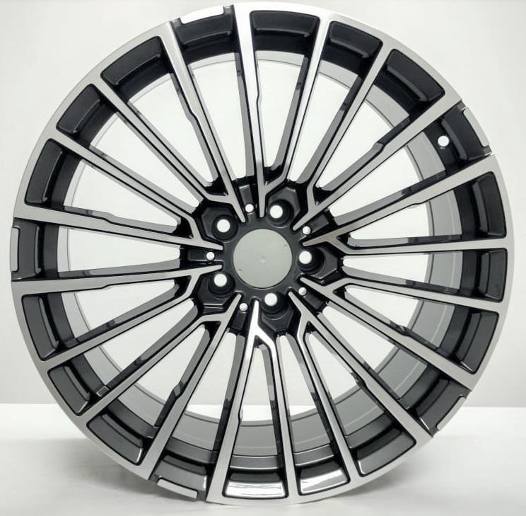 20'' wheels BMW 528 535 550 XD 2011 & UP 5x120 (staggered 20x8.5/10 PIRELLI TIRE